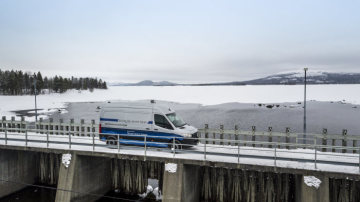 Winter trials Mercedes-Benz eSprinter in Sweden.