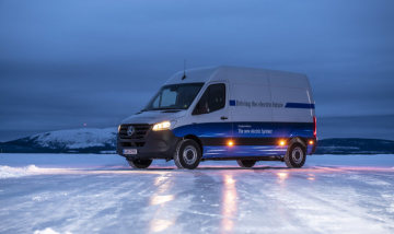 Winter trials Mercedes-Benz eSprinter in Sweden.