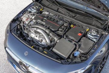 Mercedes-AMG A 35 4MATIC Saloon, denim blue