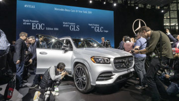 Following the successful "eve" event Britta Seeger, Member of the Board of Management of Daimler AG, responsible for Mercedes-Benz Cars Sales and Dietmar Exler, President  &  CEO of Mercedes-Benz USA, presented three further world premieres on the first press day of the NYIAS 2019: on display for the first time in the Big Apple were the new Mercedes-Benz GLS, the Mercedes-Benz GLC Coupé and the EQC Edition 1886 (combined electrical consumption: 20.8 – 19.7 kWh /100 km; combined CO2 emissions: 0 g/km)i.