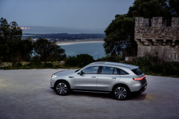 A special car for a special moment: A limited special edition marks Mercedes-Benz's resolute departure into the era of electric mobility – the EQC Edition 1886 (combined electric energy consumption: 20.8 – 19.7 kWh/100 km; combined CO2 emissions: 0 g/km)*. With the EQC Edition 1886, the brand with the star is emphasizing that its idea of future mobility goes well beyond vehicles themselves. *Electric energy consumption and range have been determined on the basis of Regulation (EC) No. 692/2008. Electric energy consumption and range depend on the vehicle configuration.