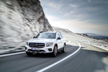 Mercedes-Benz GLB Edition 1, digital white