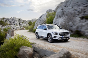 Mercedes-Benz GLB Edition 1, digital white