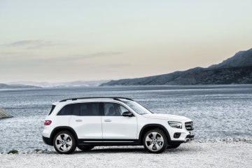 Mercedes-Benz GLB Edition 1, digital white