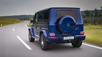 Mercedes-Benz G 400 d; brilliant blue; Nappa leather macchiato beige/yacht blue