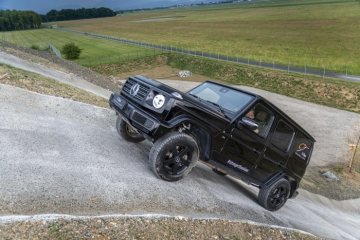 Mercedes-Benz G 500; obsidian black metallic
