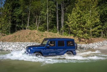 Mercedes-Benz G 350 d; brilliant blue