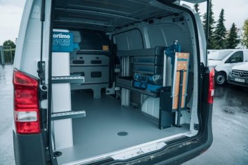 Übergabe von 225 Mercedes-Benz Vito an die ISS Communication Services GmbH
