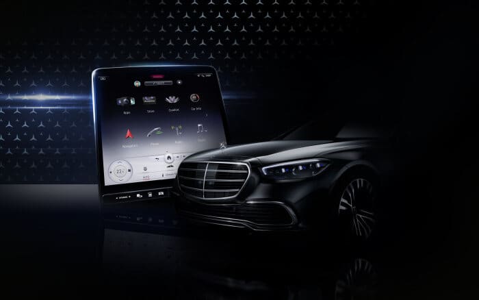 Meet the S-Class DIGITAL – first insights into the new luxury saloon 